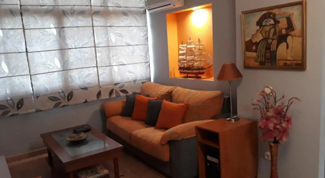 Apartamento La Carihuela - Torremolinos, Забронировать Апартаменты/квартира Отели Торремолинос с парковкой, рядом с Парафия Архангела Михаила, Парковка