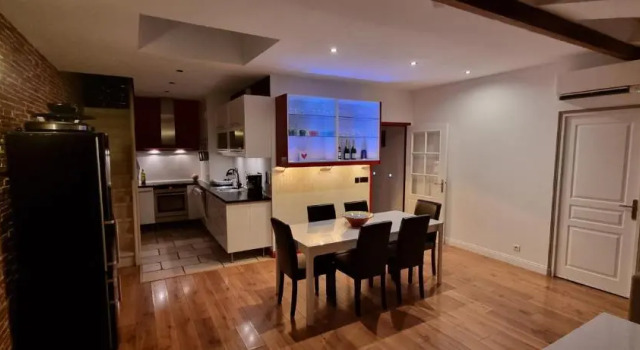 Loft 80m2 en plein cœur de la vieille ville 3 étoiles