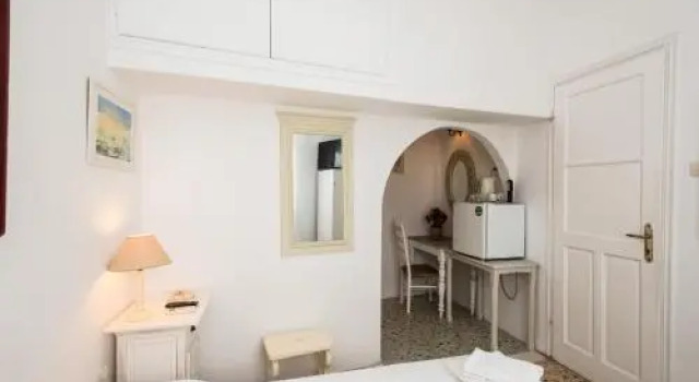 Hotel Delfines, Забронировать Отель Миконос остров Миконос, рядом с Старый Порт Миконоса