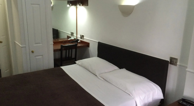London Continental Hotel