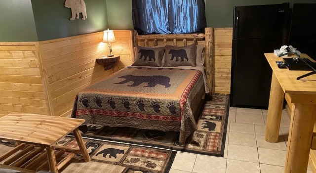 Люкс The Fishing Bear Lodge