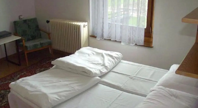 Penzión Závada, Rezervovat Hotel Hotely v Prešovský kraj s parkováním, Parkování
