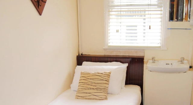 Номер Standard Relax Inn Guest House