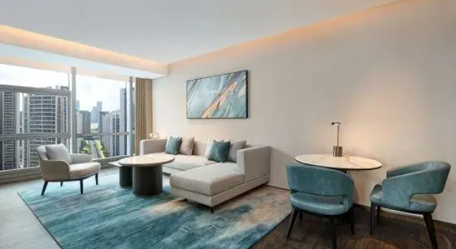 Люкс Отель Courtyard by Marriott Zhuhai