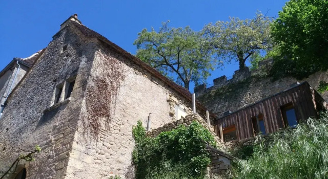 House With one Bedroom in Limeuil, With Enclosed Garden and Wifi, Rezerwuj Hotel Limeuil Red Perigord