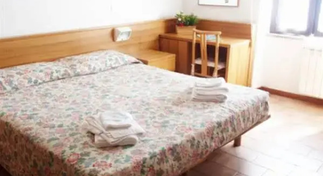 Hotel Milano, Забронировать Отель Аббадия-Сан-Сальваторе Валь д’Орча