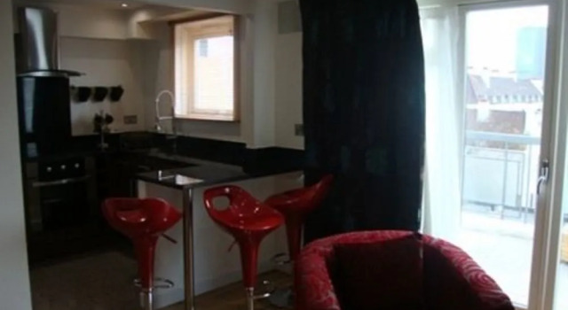 Kings Cross Penthouse, Забронировать Отель Камден Лондон, рядом с Музей сирот