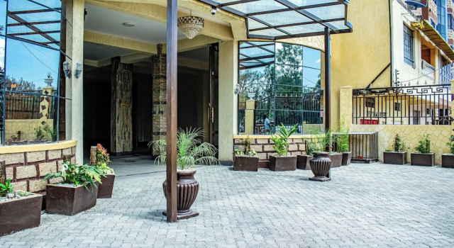 The Gem Hotel, Rezervovat Hotel Hotely v Nakuru County s parkováním, Parkování