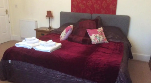 Cheltenham Lawn And Pittville Gallery BB, Забронировать Отель Бизнес-отели Челтнем, рядом с Cheltenham Playhouse, 4* 5*