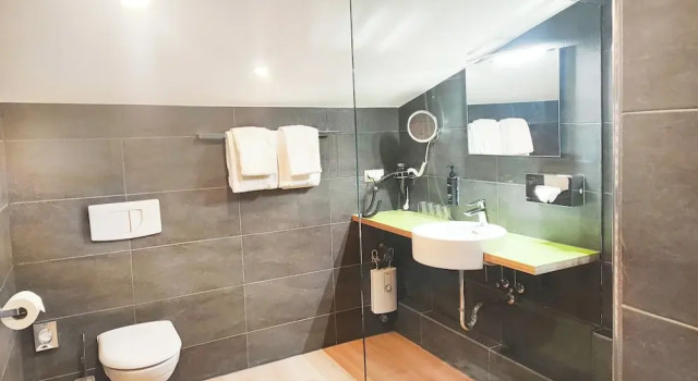 Трёхместный номер Standard Garner Hotel Stuhr - Bremen A1 by IHG