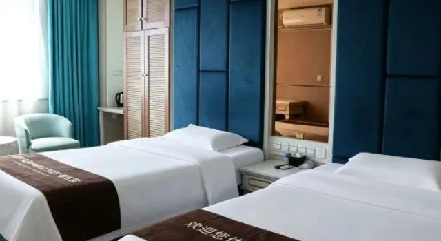 Двухместный номер Deluxe с красивым видом из окна Jingsheng Hotel - Leshan