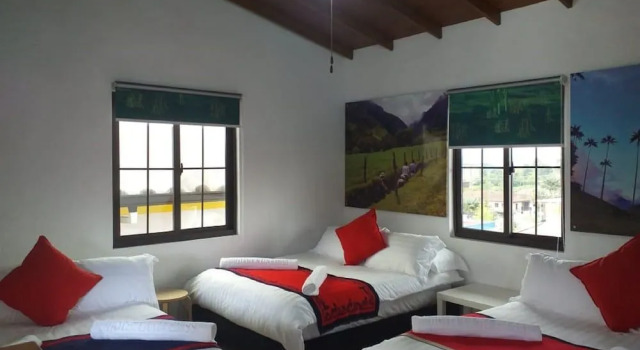 La Tia Emiss, Book Hotel Hotels in Coffee Triangle with Breakfast, Breakfasts