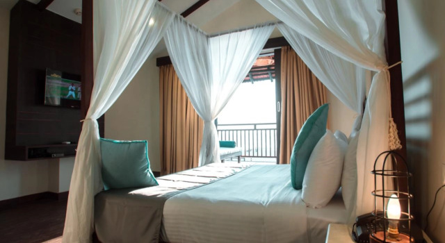 SinQ Beach Morjim, Varaa Hotelli 4 tähden hotellit kohteessa Goa, 4*