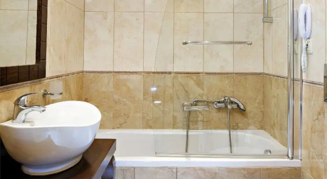 Семейный номер Standard с балконом Halepa Hotel