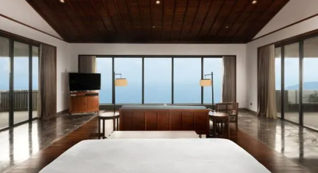 Люкс Premier Yalong Bay Earthly Paradise Birds Nest Resort （Mountain Villas)