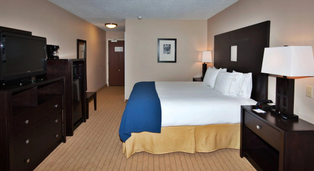 Двухместный номер Standard Holiday Inn Express Hotel & Suites Albuquerque Airport by IHG