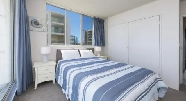 Ebbtide, Unit 17, 2-6 North Street