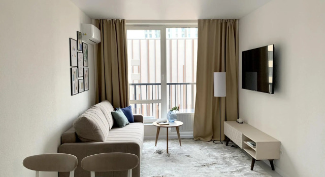 Cozy apartment on 72B Kharkiv street, Prenota Appartamento Hotel a Tyumen Region con parcheggio, Parcheggio