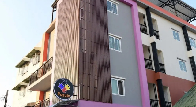 Puzzle DonMuang, Rezervovat Hotel Hotely v Central Thailand se snídaní, Snídaně