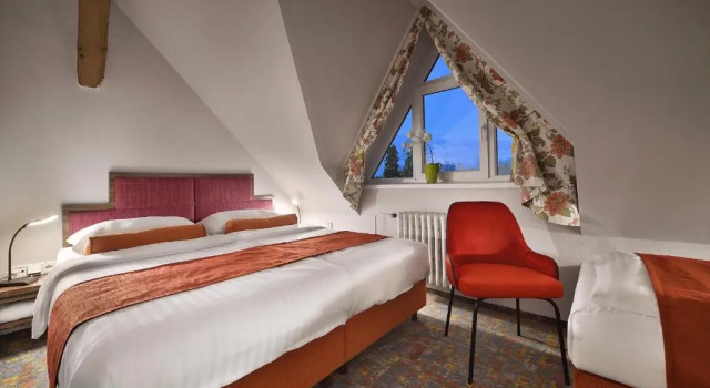 Трёхместный номер Standard Maxmilian Lifestyle Resort