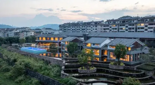 Renli Meisu (Thousand Island Lake Fenkou Branch), Rezerwuj Hotel Hotele w Hangzhou z basenem, Basen