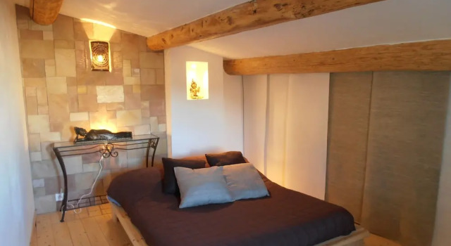 Maison de charme en provence, Rezerwuj Hotel Lançon-Provence Marsylia