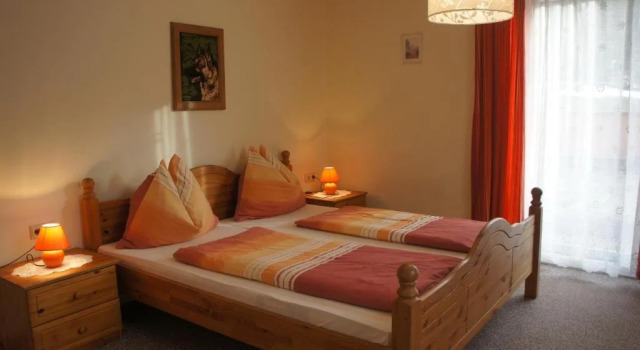 Appartementhaus Alpina, Rezervovat Hotel Hotely v Carinthia s parkováním, Parkování