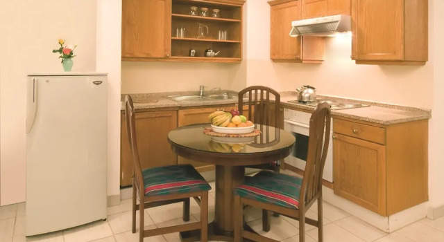 Номер Standard Delmon Suites
