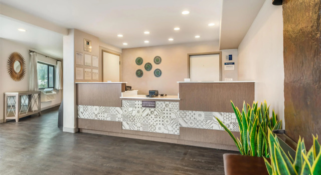 Best Western Rose Garden Inn