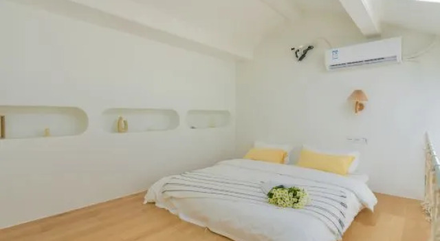 Люкс Дуплекс с красивым видом из окна Nous Hotel