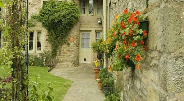 Ashfield House