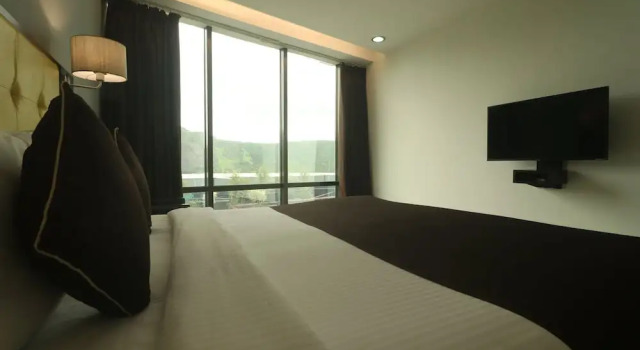 Hotel Mumbai House Airoli, Navi Mumbai, Забронировать Отель Отели штата Махараштры 3 звезды, 3*