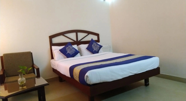 Hotel  Markz Inn, Забронировать Отель Отели Коччи 3 звезды, 3*