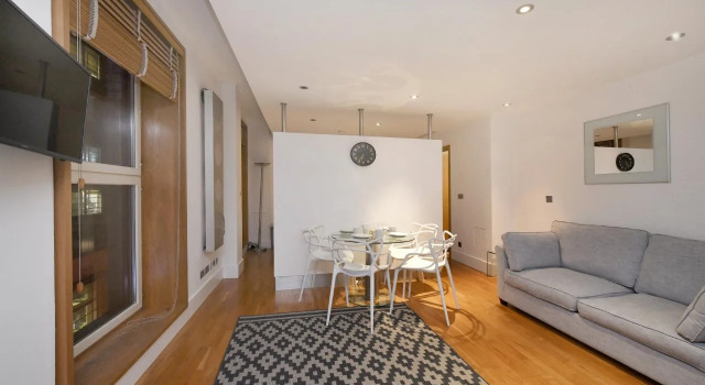 Where To Sleep Piccadilly Suites, Забронировать Отель Лондон Большой Лондон, рядом с Театр Phoenix