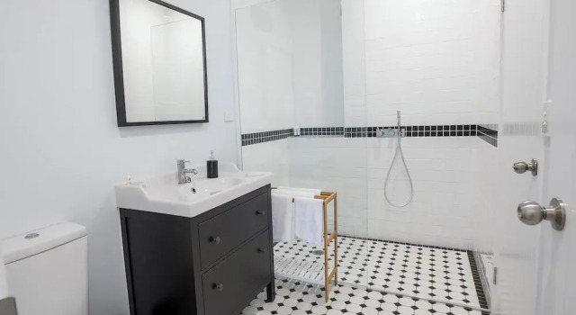 Deluxe Apartment 1 Schlafzimmer mit Poolblick Kernow Charters Towers