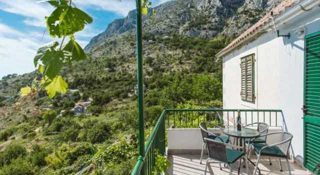 Apartment Kuzmanić, Book Lejlighed Hoteller i Split Region med parkering, Parkering