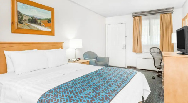 Двухместный номер Standard Days Inn by Wyndham Jefferson