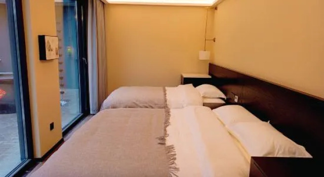 Люкс Premier с 6 комнатами с видом на внутренний двор Qingpu Pingyao · Gucheng Homestay (Pingyao Gucheng Scenic Area)