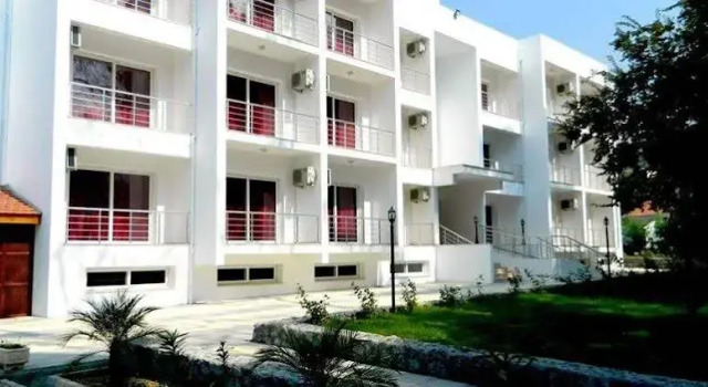 Holiday Village Rose Gardens, Réserver Hôtel Lapta Chypre du nord