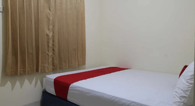 RedDoorz near Ciputra World Kuningan 3
