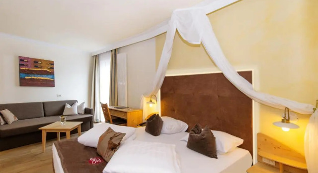Двухместный номер Superior Hotel Engel