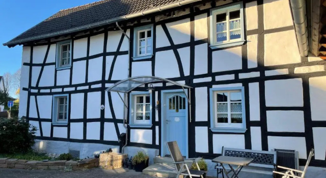 Haus-Hoeppches, Boek Hotel Blankenheim 