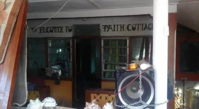 D & D Guest House, Prenota Affittacamere Marigot Dominica