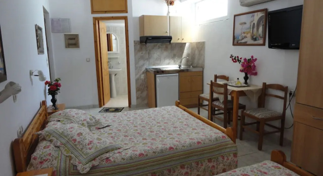 Студия с балконом Villa Elizea