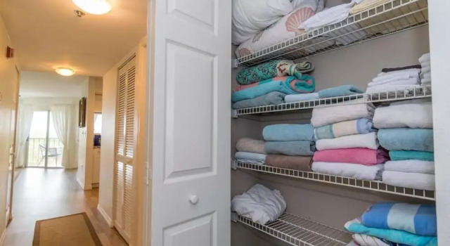 Cove at Sandy Pointe Unit 210