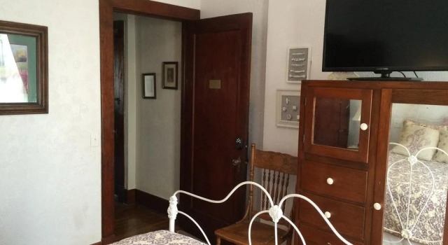 Inn the Oaks, Buchen Sie Hotel Newton Mississippi