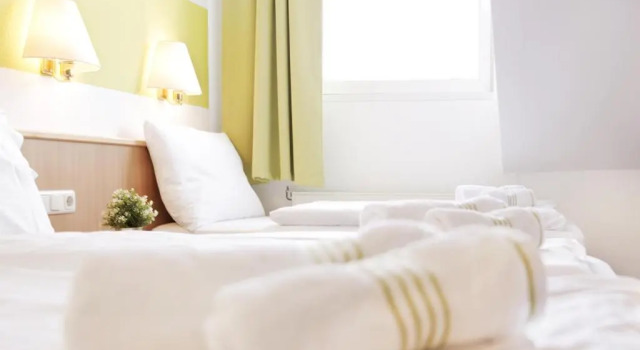 Трёхместный номер Standard bp24 Hotel Aachen