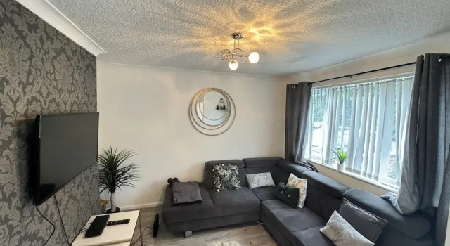 Leeds - 3 Bedrooms - 1bathroom - Parking - Wifi, Забронировать Отель Отели Англии 3 звезды, 3*