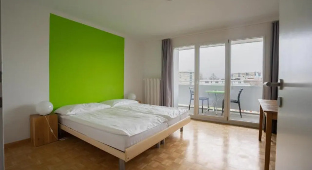 Двухместный номер Standard с балконом Nyon Hostel