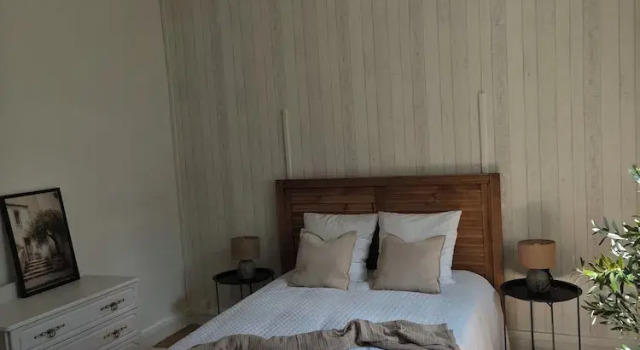 Les Chambres de Nelly, Rezerwuj Bed and Breakfast  